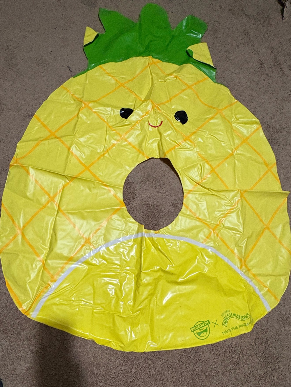 Squishmallows Pool Pineapple Yellow floaty